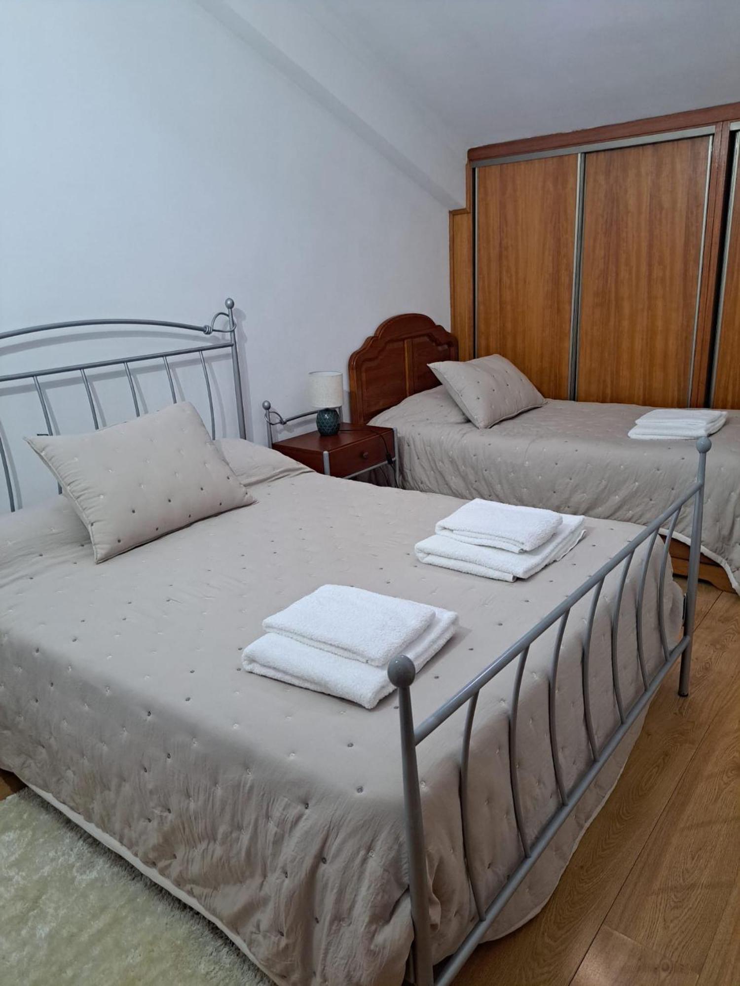 Chez Louise: Onde A Serra Beija O Ceu Homestay