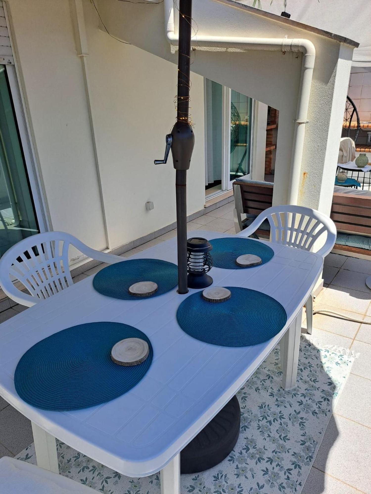 Homestay Chez Louise: Onde A Serra Beija O Ceu